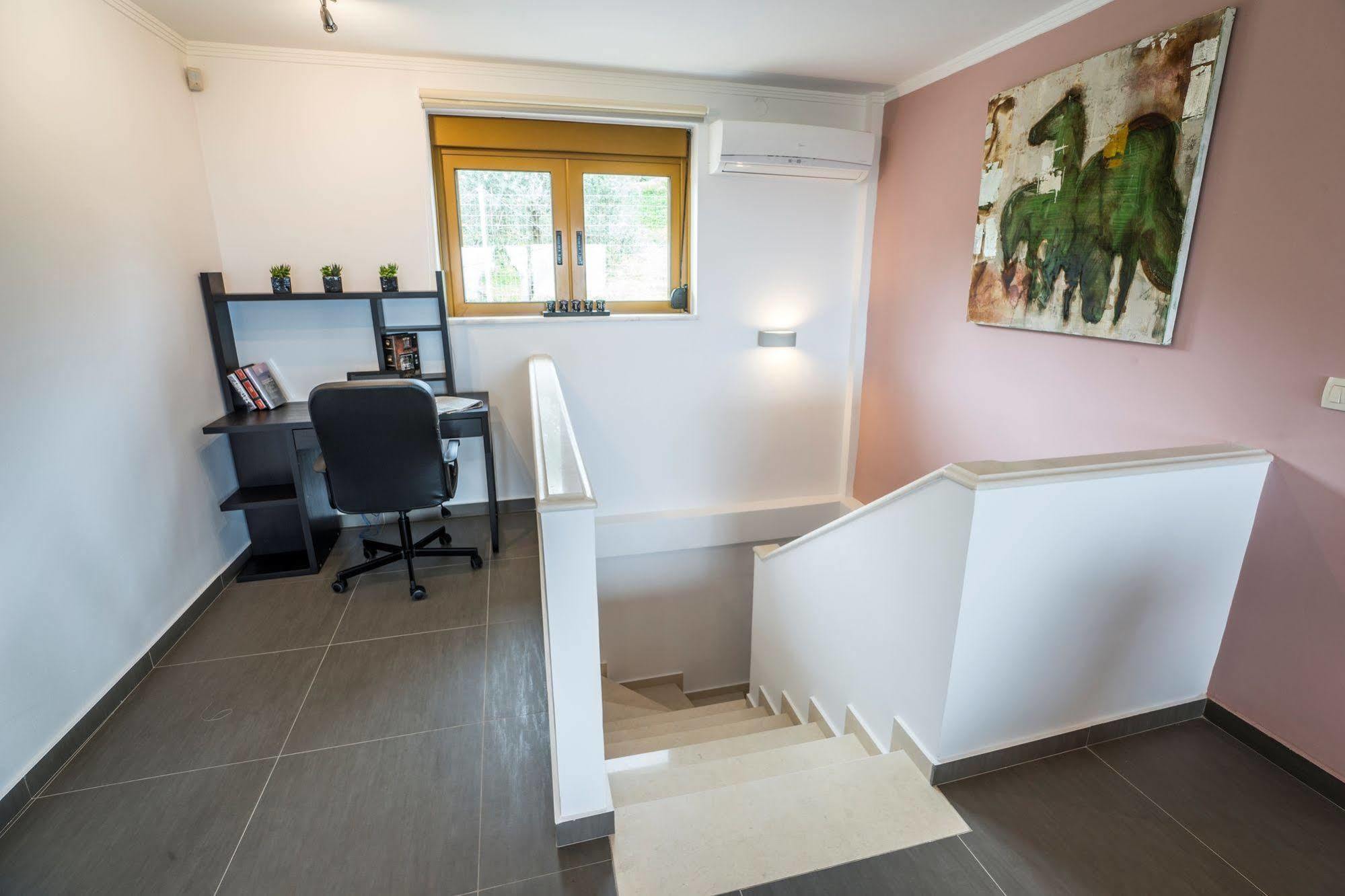 Villa Lady Dafni With Private Heated Pool Maleme  Exterior photo